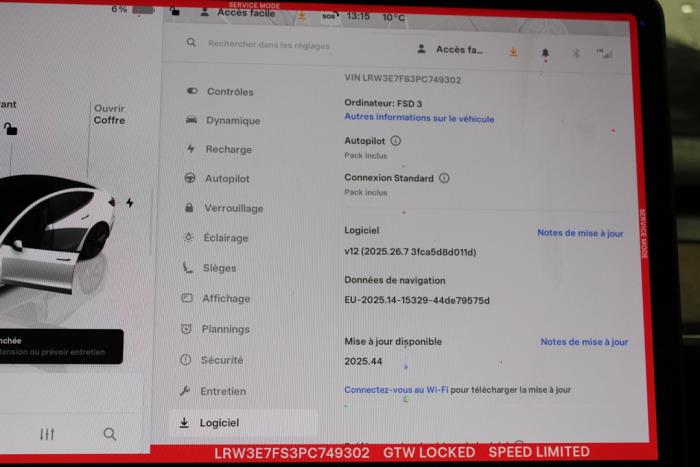 Tesla Model 3 Samochód złomowany (2023, Bialy)