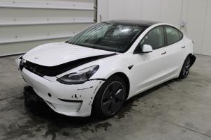 Tesla Model 3 Samochód złomowany (2023, Bialy)