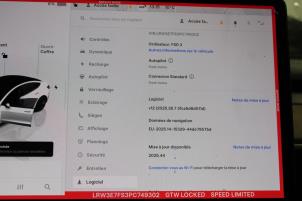 Tesla Model 3 Samochód złomowany (2023, Bialy)