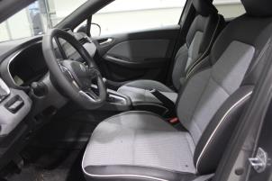 Renault Clio V 1.0 TCe 90 12V Bi-Fuel Épave (2025, Gris)