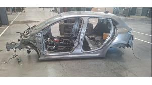 Renault Clio V 1.0 TCe 90 12V Bi-Fuel Épave (2025, Gris)