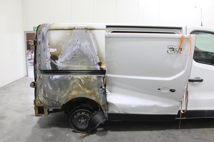 Renault Trafic 2.0 dCi 16V 120 Schrottauto (2020, Weiß)