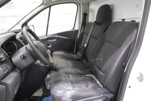 Renault Trafic 2.0 dCi 16V 120 Schrottauto (2020, Weiß)