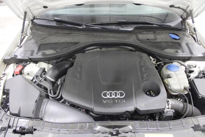 Audi A6 Allroad Quattro 3.0 TDI V6 24V Samochód złomowany (2015, Bialy)