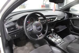Audi A6 Allroad Quattro 3.0 TDI V6 24V Samochód złomowany (2015, Bialy)