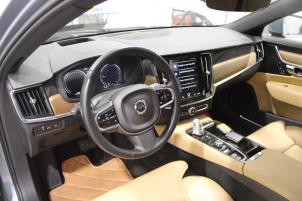 Volvo S90 II 2.0 T8 Twin Engine 16V AWD Vehículo de desguace (2018, Azul)