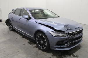 Volvo S90 II 2.0 T8 Twin Engine 16V AWD Vehículo de desguace (2018, Azul)