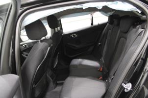BMW 1 serie 116d 1.5 12V TwinPower Vehículo de desguace (2022, Oscuro, Negro)