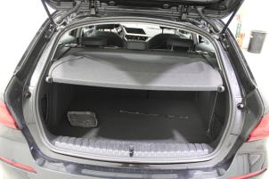 BMW 1 serie 116d 1.5 12V TwinPower Vehículo de desguace (2022, Oscuro, Negro)