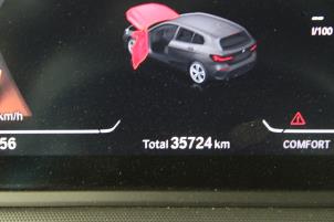 BMW 1 serie 116d 1.5 12V TwinPower Vehículo de desguace (2022, Oscuro, Negro)