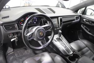 Porsche Macan 3.0 S Diesel V6 24V Vehículo de desguace (2015, Gris)