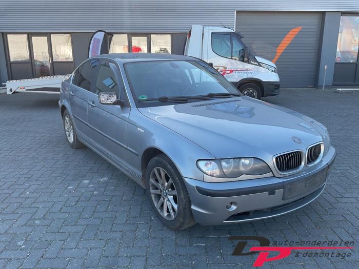 BMW 3 serie 320d 16V Salvage vehicle (2004, Gray)