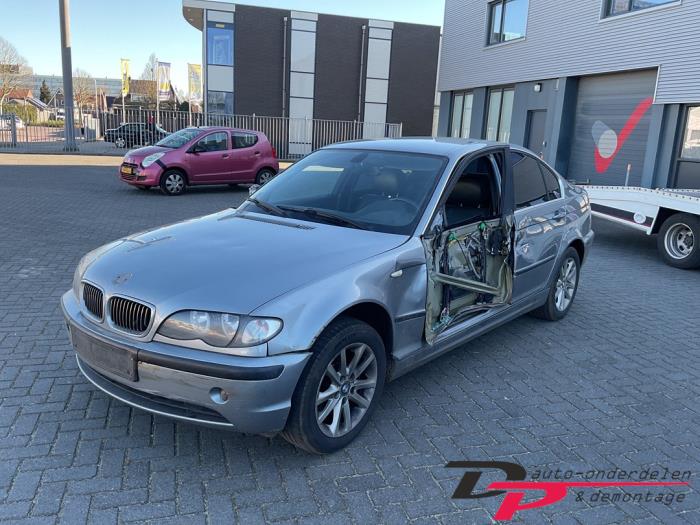 BMW 3 serie 320d 16V Salvage vehicle (2004, Gray)