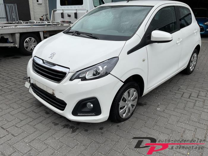 Peugeot 108 1.0 12V Vehículo de desguace (2015, Blanco)