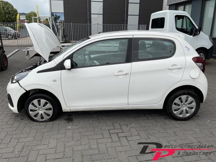 Peugeot 108 1.0 12V Vehículo de desguace (2015, Blanco)