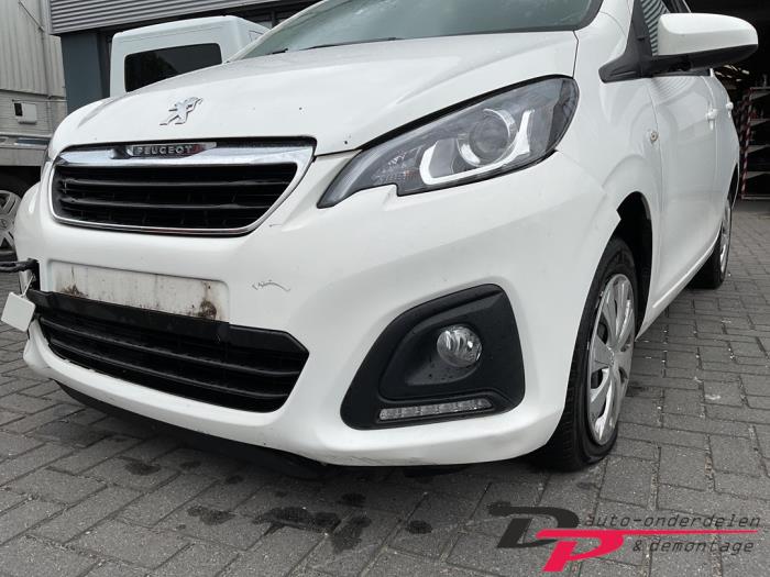 Peugeot 108 1.0 12V Vehículo de desguace (2015, Blanco)