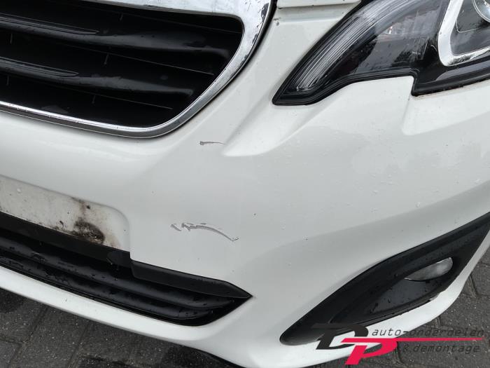 Peugeot 108 1.0 12V Vehículo de desguace (2015, Blanco)