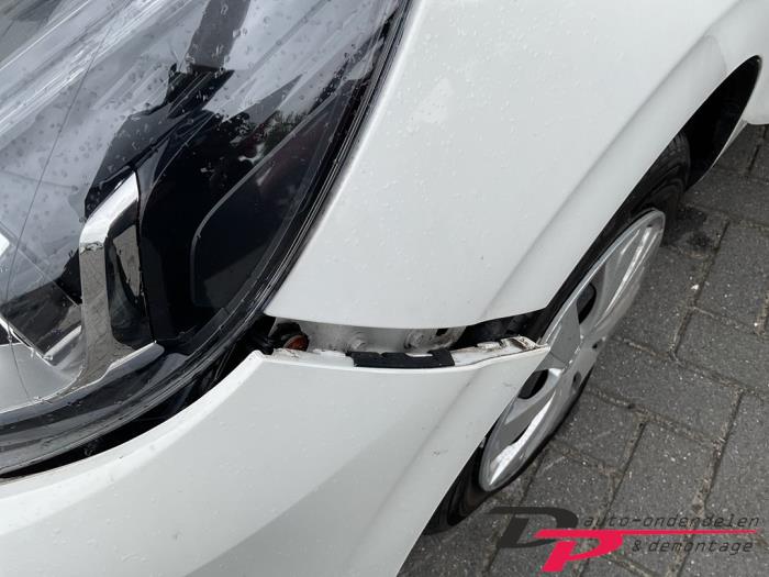Peugeot 108 1.0 12V Vehículo de desguace (2015, Blanco)