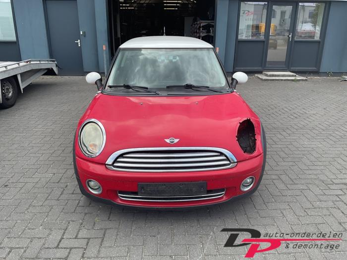 Mini Mini 1.6 16V Cooper Schrottauto (2007, Rot)