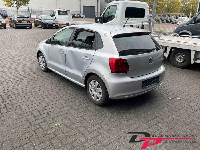Volkswagen Polo V 1.2 12V BlueMotion Technology Schrottauto (2009, Grau)