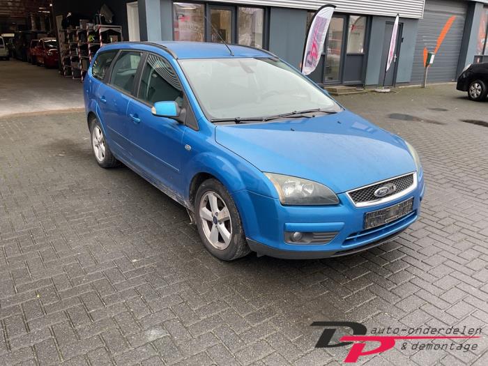 Ford Focus 2 Wagon 2.0 16V Épave (2007, Bleu)