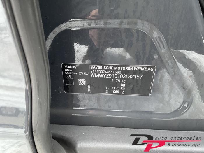 Mini Countryman 2.0 16V John Cooper Works ALL4 Épave (2020, Gris, Noir)