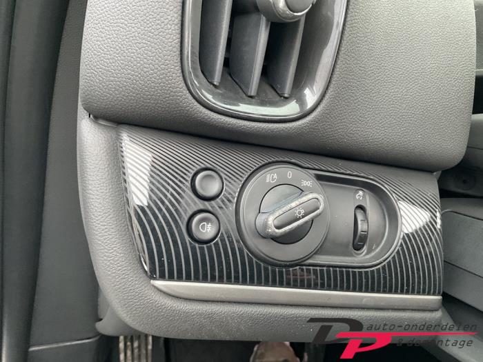 Mini Countryman 2.0 16V John Cooper Works ALL4 Épave (2020, Gris, Noir)