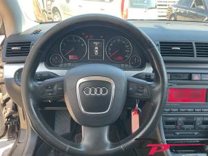 Audi A4 1.8 T 20V Épave (2007, Noir)