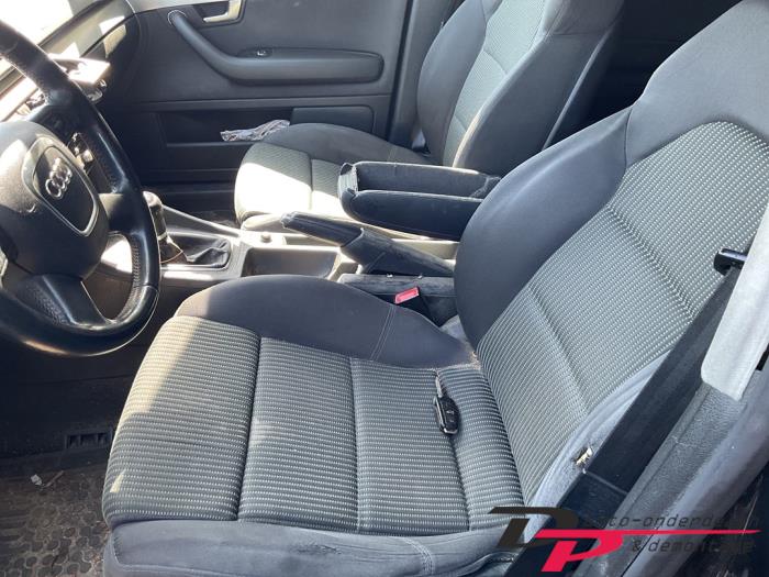 Audi A4 Avant 2.0 TFSI e 20V Samochód złomowany (2008, Czarny)
