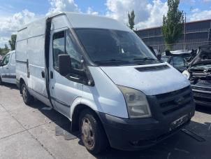 Ford Transit 2.2 TDCi 16V  (Épave)