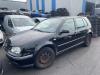 Volkswagen Golf IV 1.6 Schrottauto (1998, Schwarz)