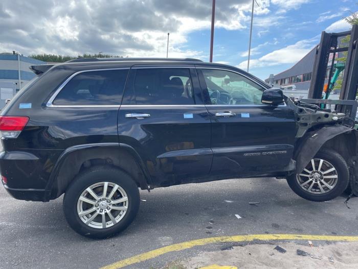 Jeep Grand Cherokee 3.0 CRD V6 24V Skrotfordon (2020, ZWART)
