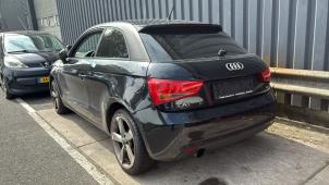 Audi A1 1.6 TDI 16V Épave (2010, Noir)