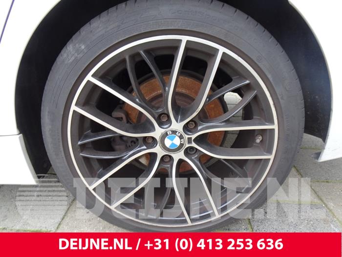BMW 3 serie 320d 2.0 16V EfficientDynamicsEdition Épave (2012, Blanc)