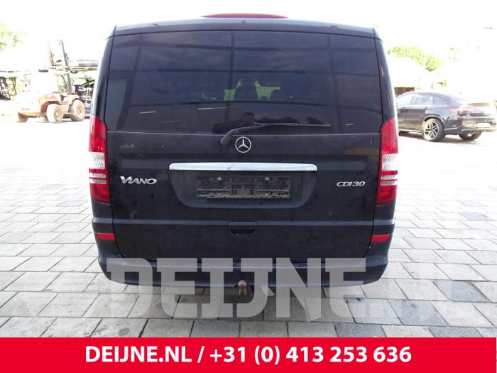 Mercedes Viano 3.0 CDI V6 24V Euro 5 Salvage vehicle (2013, Black)