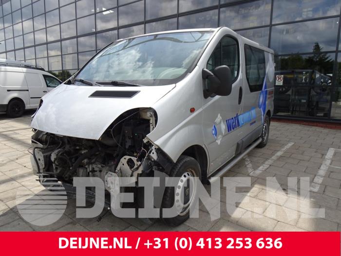 opel-vivaro-2-0-cdti-salvage-vehicle-2008-gray