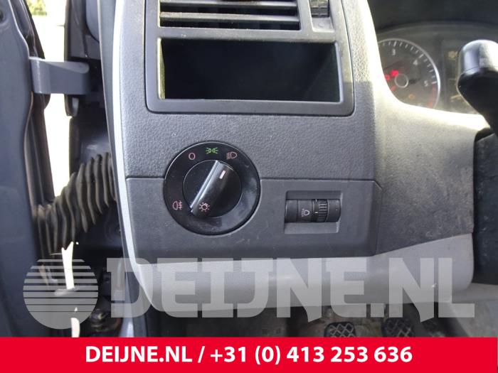 Volkswagen Multivan T5 2.0 TDI DRF Vehículo de desguace (2014, Granito)