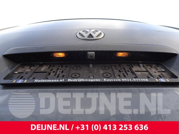 Volkswagen Multivan T5 2.0 TDI DRF Samochód złomowany (2014, Granit)