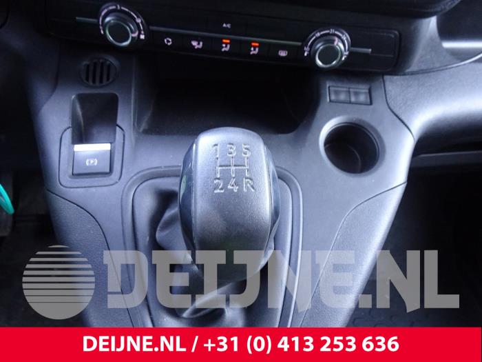 Citroen Berlingo 1.5 BlueHDi 100 Salvage vehicle (2018, White)