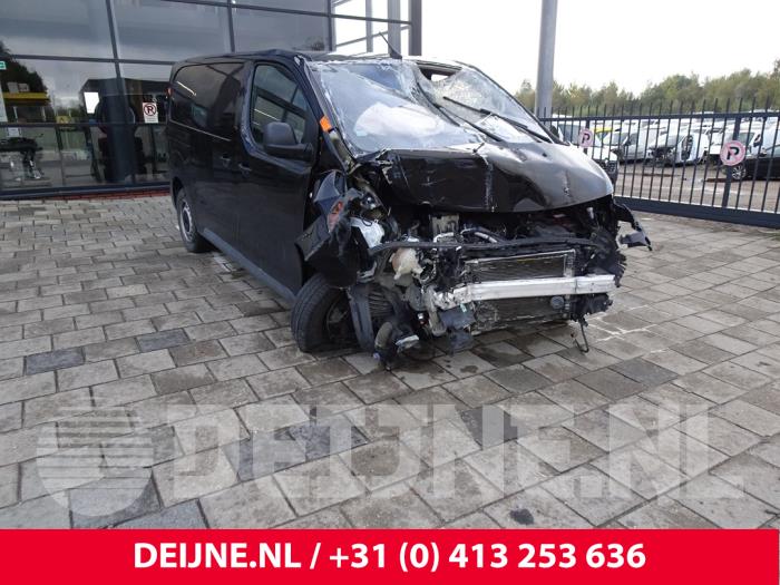 Opel Vivaro 2.0 CDTI 150 Schrottauto (2020, Schwarz)