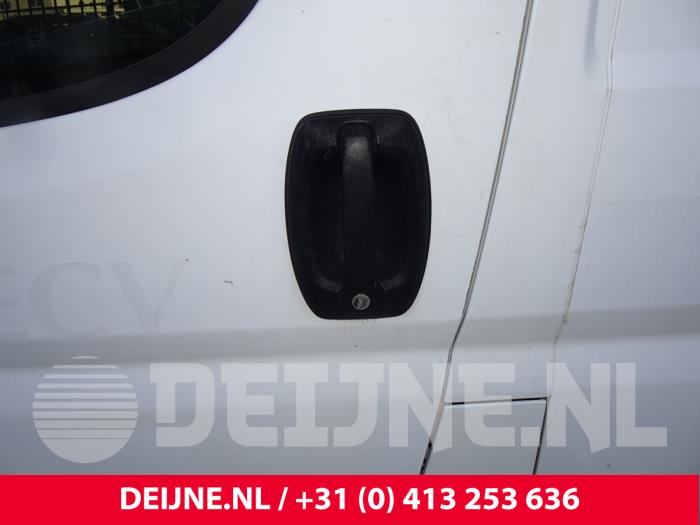 Peugeot Boxer 2.2 HDi 130 Euro 5 Schrottauto (2015, Weiß)