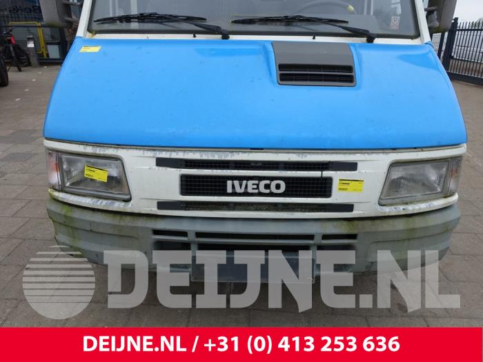 Iveco New Daily I/II 35.10 Salvage vehicle (1997, White, Blue)