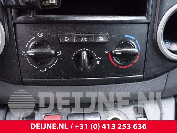 Citroen Berlingo 1.6 Hdi 16V 90 Vehículo de desguace (2010, Blanco)