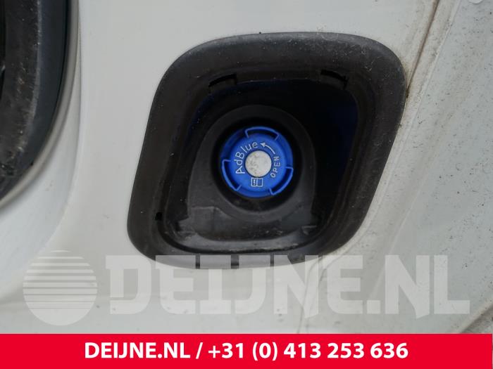 Citroen Jumpy 2.0 Blue HDI 120 Schrottauto (2020, Weiß)
