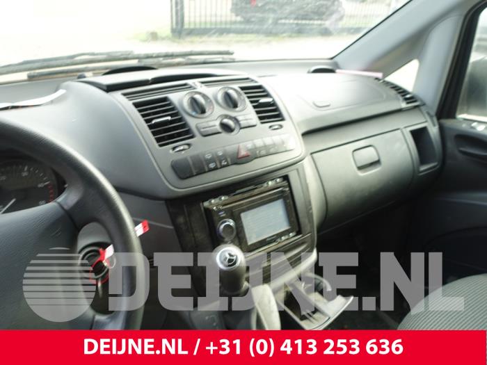 Mercedes Vito 2.2 113 CDI 16V Euro 5 Vehículo de desguace (2012, Blanco)