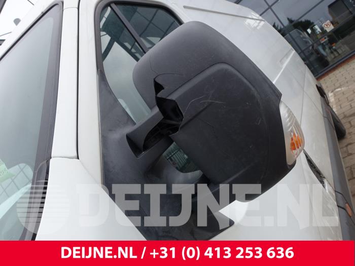 Renault Master IV 2.3 dCi 16V Samochód złomowany (2014, Bialy)