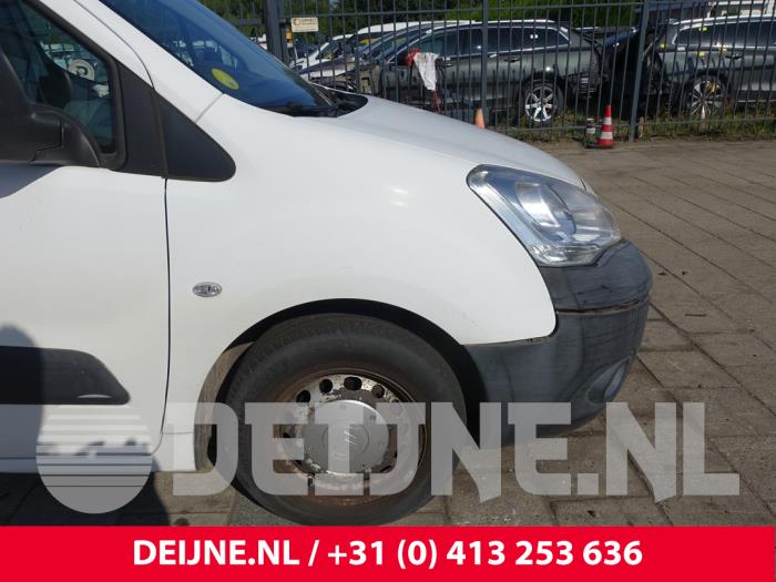 Citroen Berlingo 1.6 Hdi 16V 90 Épave (2010, Blanc)