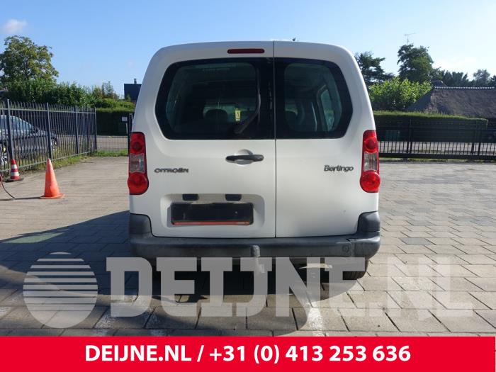 Citroen Berlingo 1.6 Hdi 16V 90 Épave (2010, Blanc)