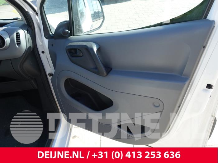 Citroen Berlingo 1.6 Hdi 16V 90 Épave (2010, Blanc)