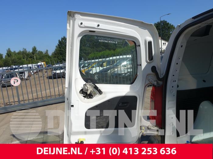 Citroen Berlingo 1.6 Hdi 16V 90 Épave (2010, Blanc)